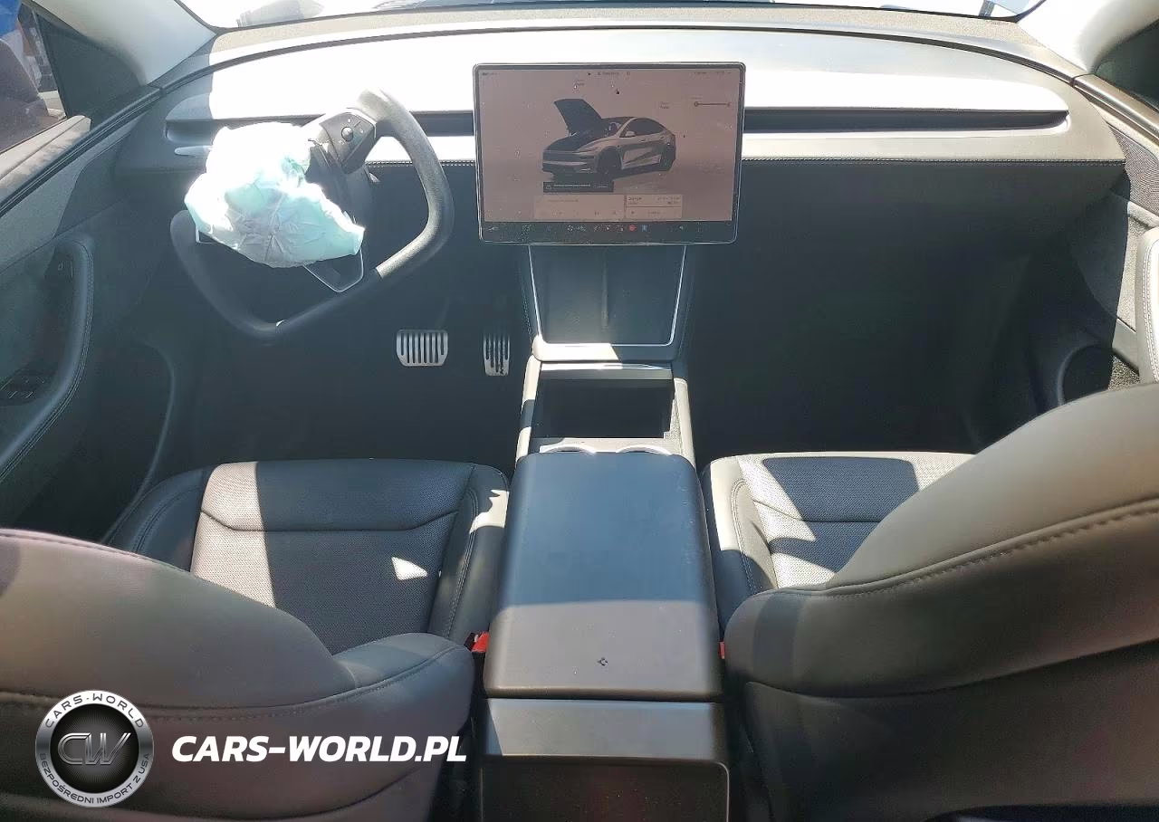 2026 Tesla Model Y VIN:7SAYGDEE0TF367385 - 8