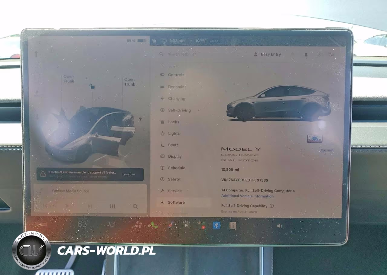 2026 Tesla Model Y VIN:7SAYGDEE0TF367385 - 9