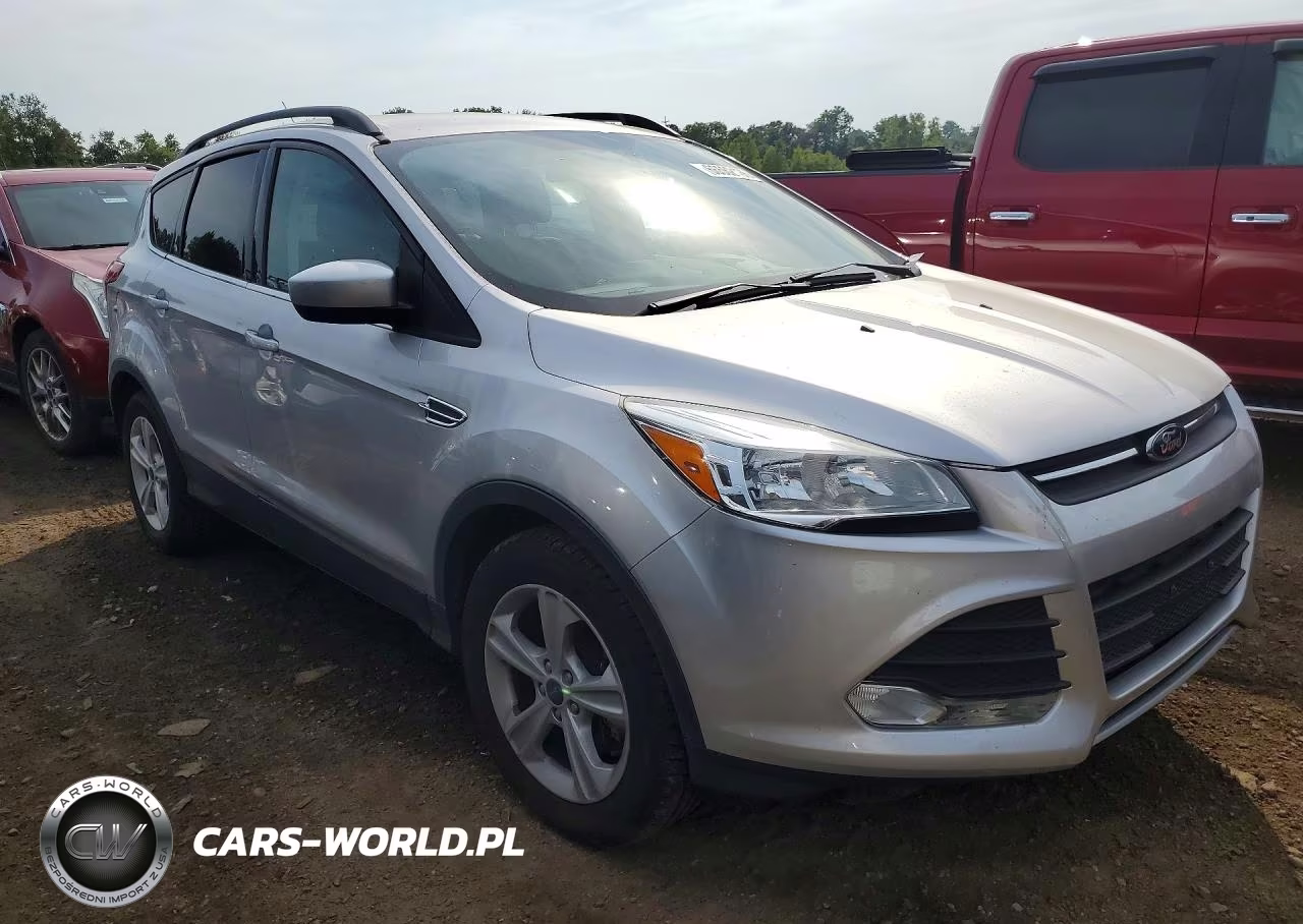 2015 Ford Escape Se VIN:1FMCU9GX8FUA94229 - 4