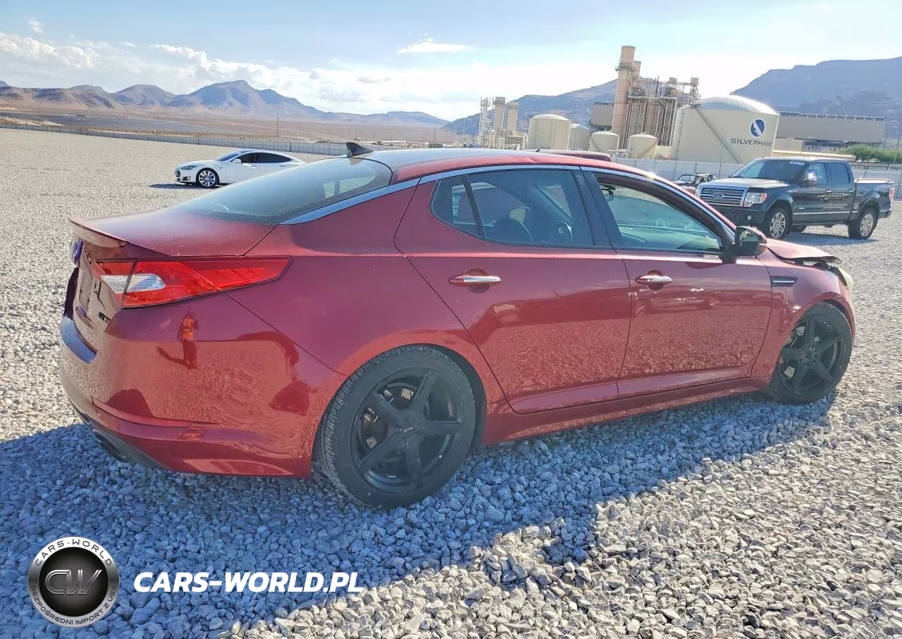 2012 Kia Optima Sx VIN:5XXGR4A61CG055347 - 3