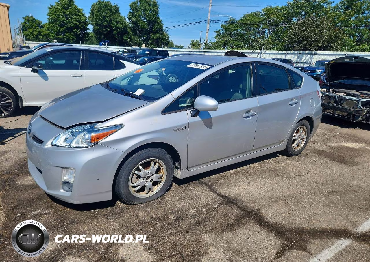 2011 Toyota Prius Two – zdjęcie 1 z 12