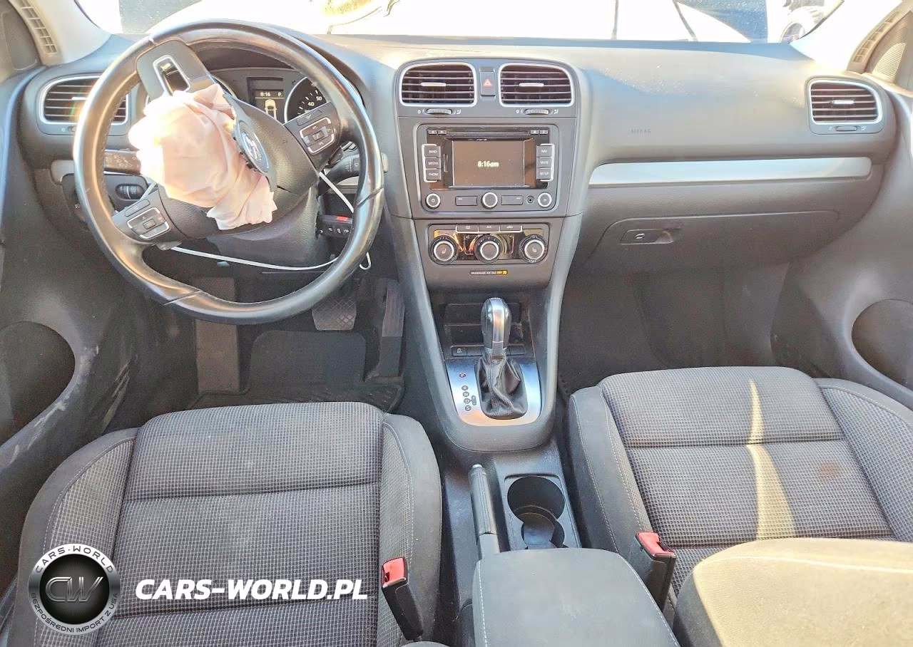 2013 Volkswagen Golf VIN:WVWDM7AJ2DW064419 - 8