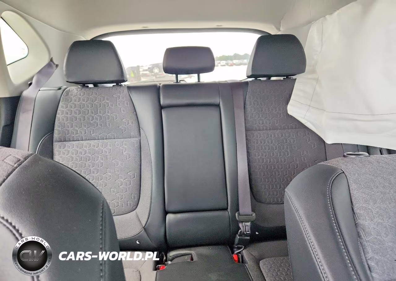 2025 Kia Seltos S VIN:KNDEU2AA0S7790228 - 10