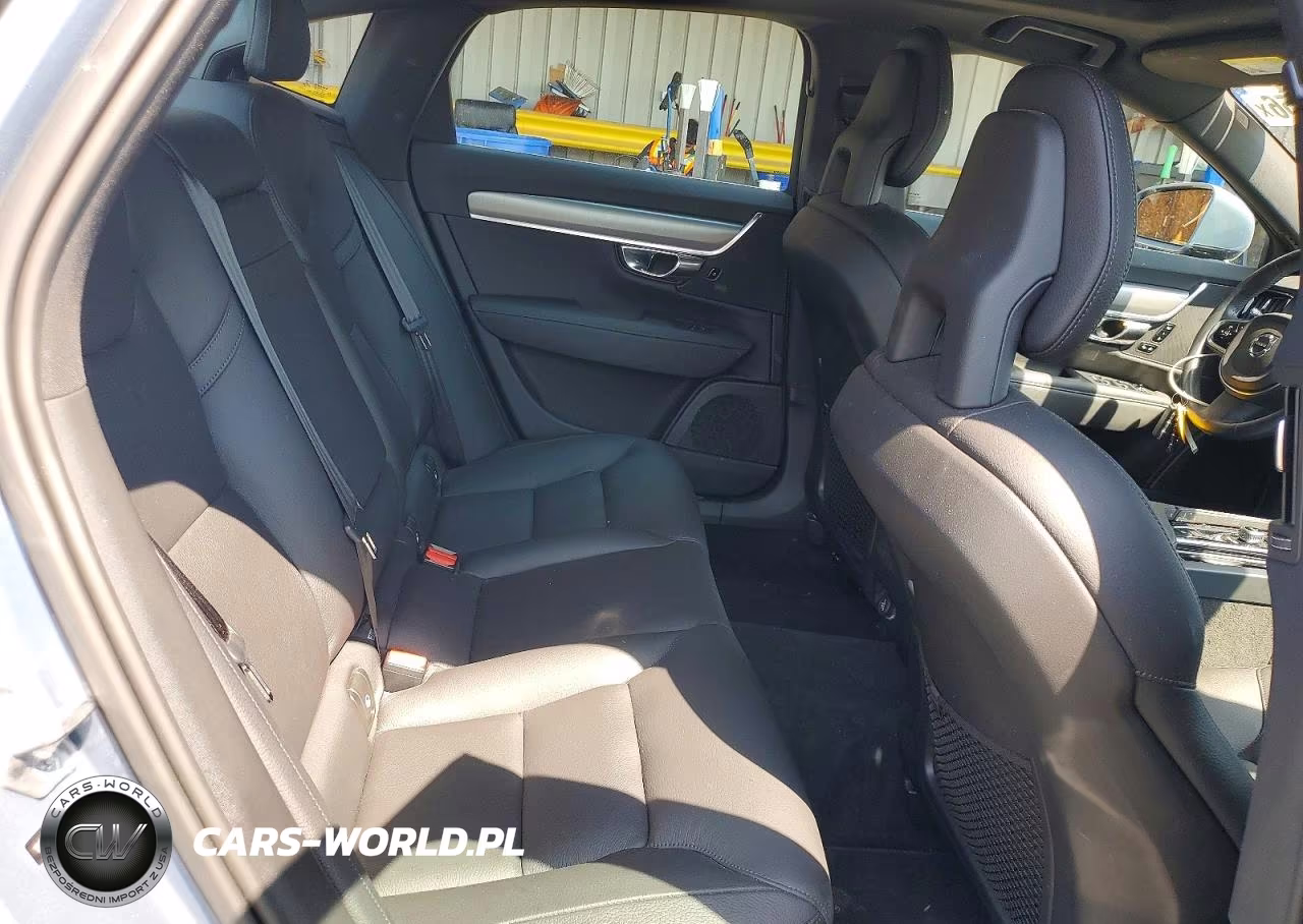 2017 Volvo S90 T6 Momentum VIN:YV1A22MK1H1003981 - 10