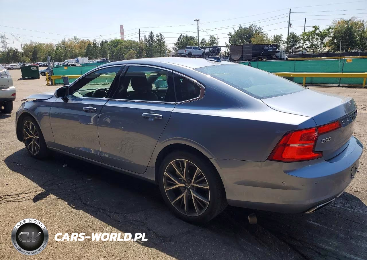 2017 Volvo S90 T6 Momentum VIN:YV1A22MK1H1003981 - 2