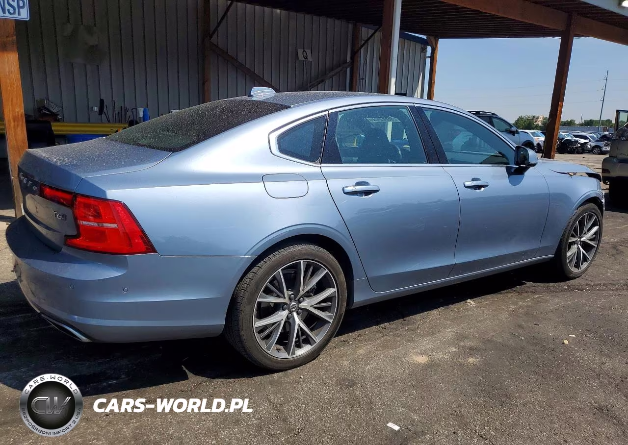 2017 Volvo S90 T6 Momentum VIN:YV1A22MK1H1003981 - 3