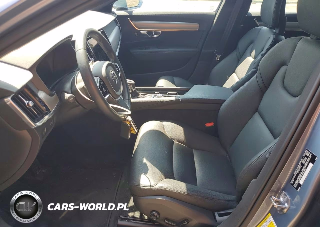 2017 Volvo S90 T6 Momentum VIN:YV1A22MK1H1003981 - 7
