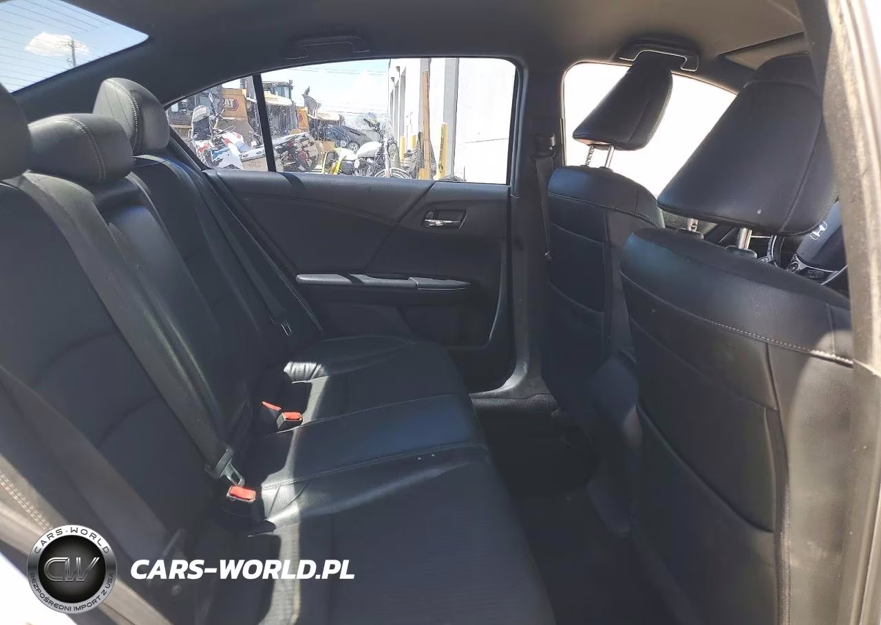 2016 Honda Accord Sport VIN:1HGCR2F5XGA101991 - 10