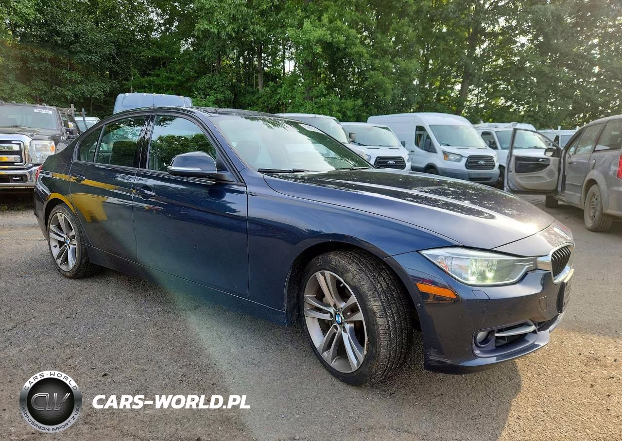2014 BMW 335 Xi VIN:WBA3B9C5XEP458577 - 4