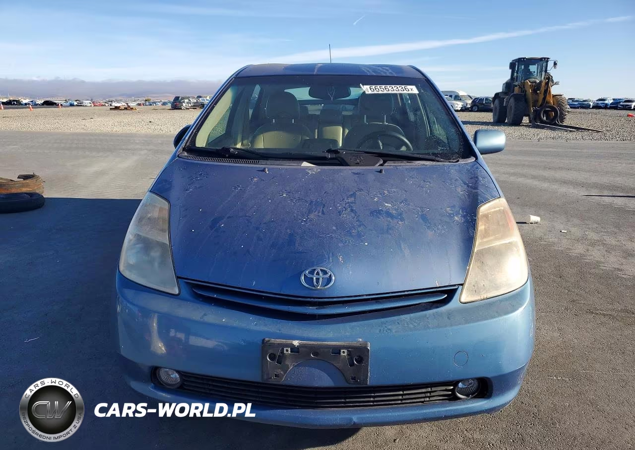 2005 Toyota Prius Base VIN:JTDKB20U157013078 - 5