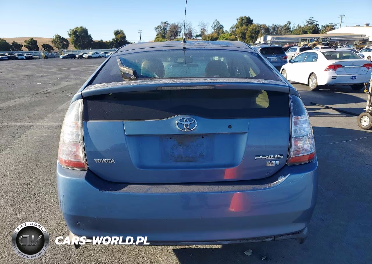 2005 Toyota Prius Base VIN:JTDKB20U157013078 - 6