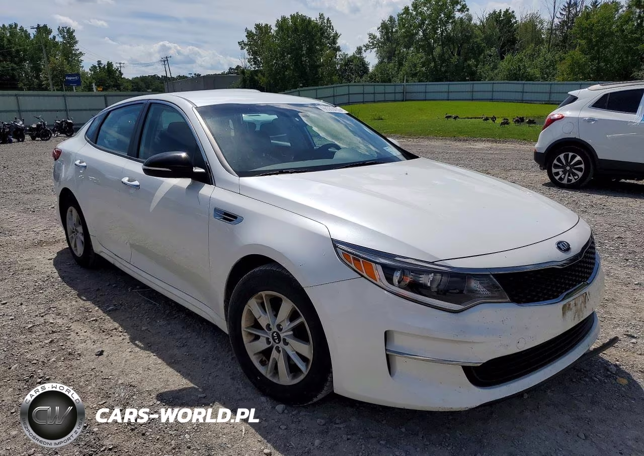 2016 Kia Optima Lx VIN:KNAGT4L33G5104625 - 4