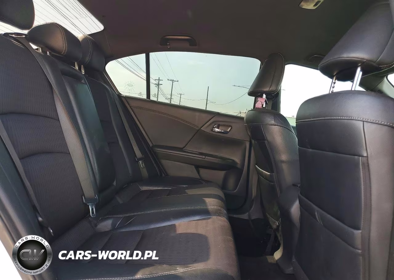 2017 Honda Accord Sport VIN:1HGCR2F64HA013853 - 10