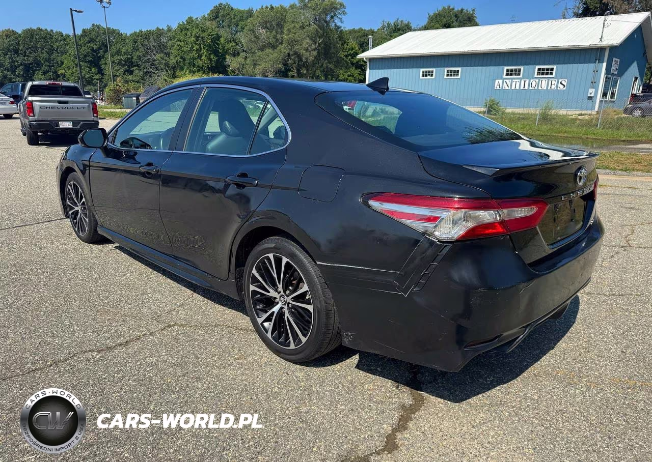 2019 Toyt Camry Se VIN:4T1B11HK8KU800926 - 3