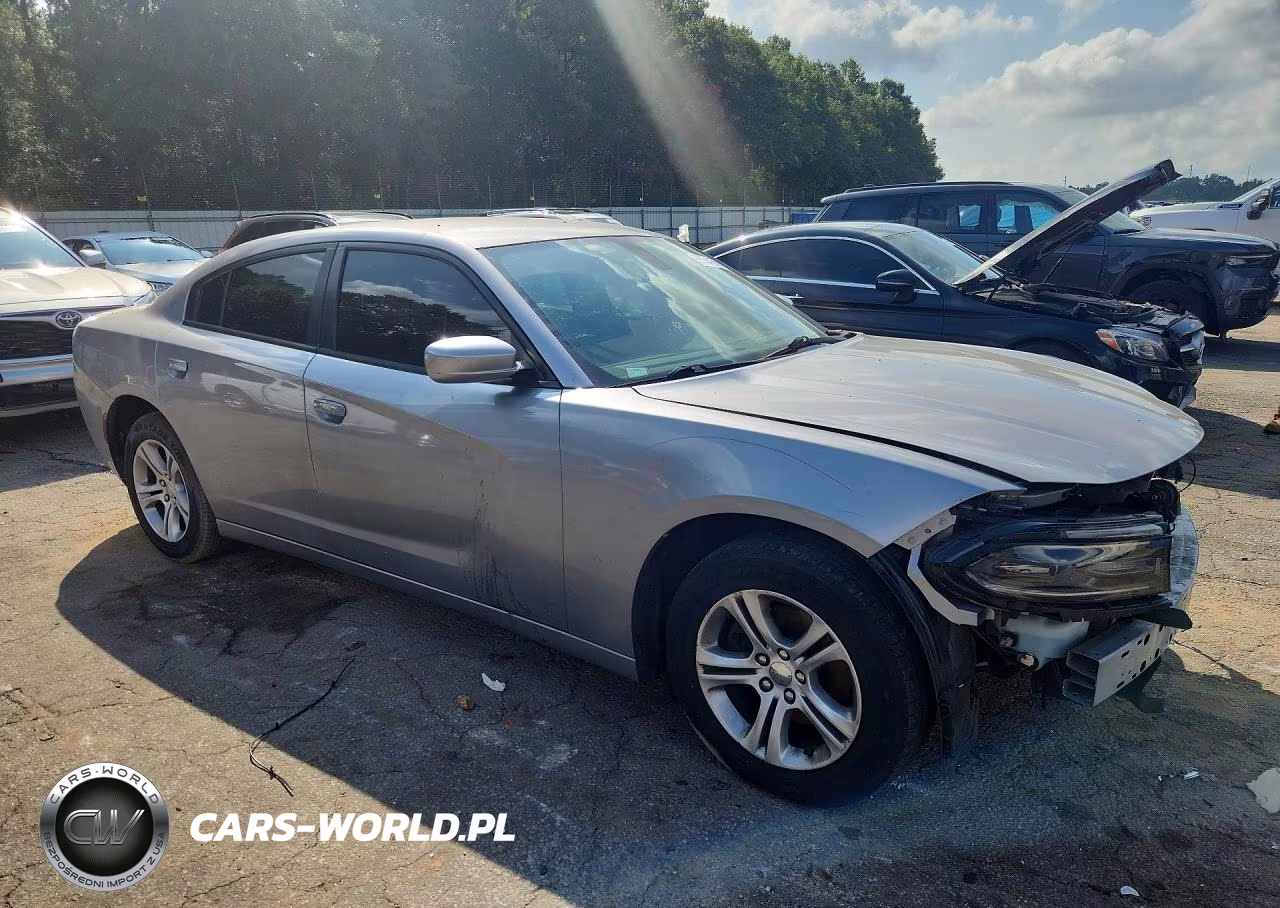 2017 Dodge Charger Se VIN:2C3CDXBG8HH614116 - 4