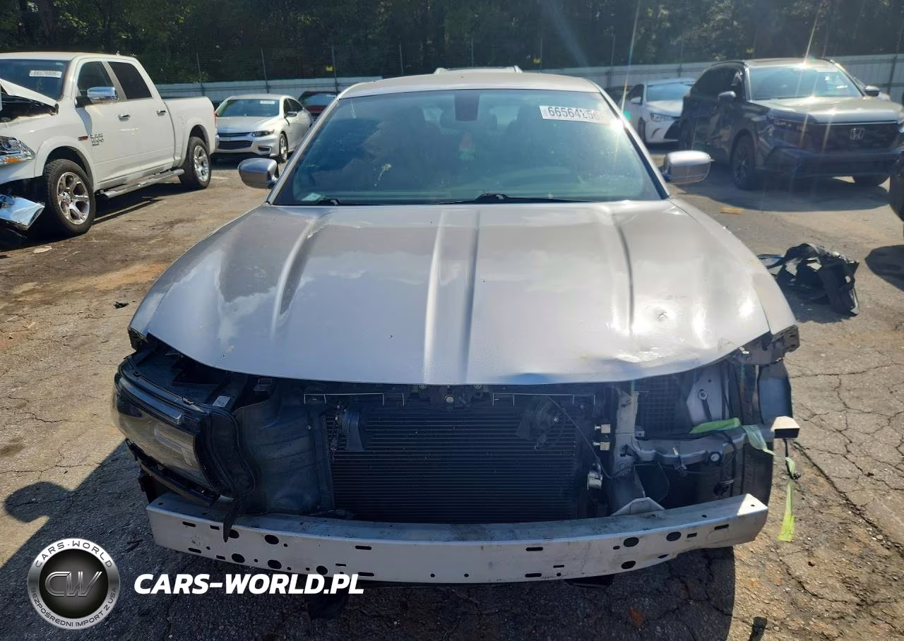 2017 Dodge Charger Se VIN:2C3CDXBG8HH614116 - 5