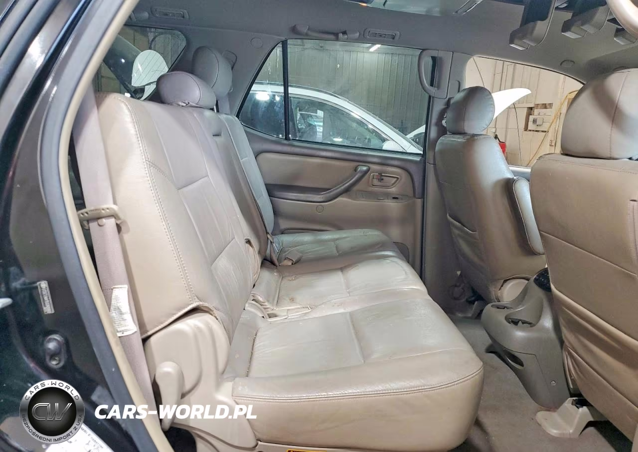 2005 Toyota Sequoia Sr5 VIN:5TDZT34A15S260060 - 11