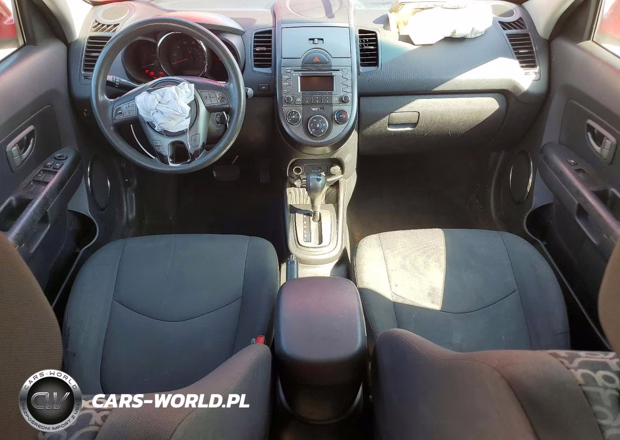 2010 Kia Soul + VIN:KNDJT2A27A7165673 - 8