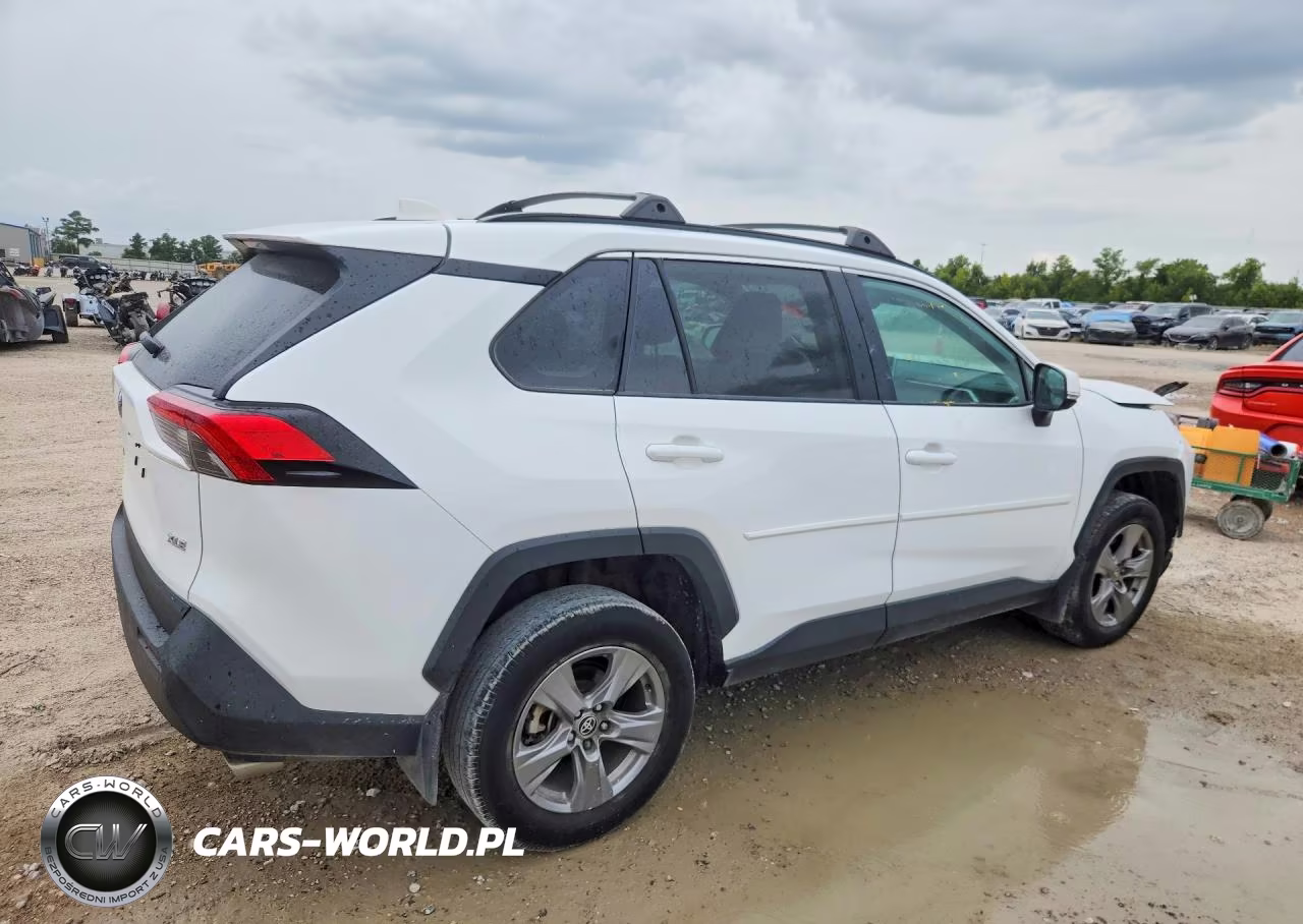 2024 Toyota Rav4 Xle VIN:2T3W1RFVXRC277313 - 4