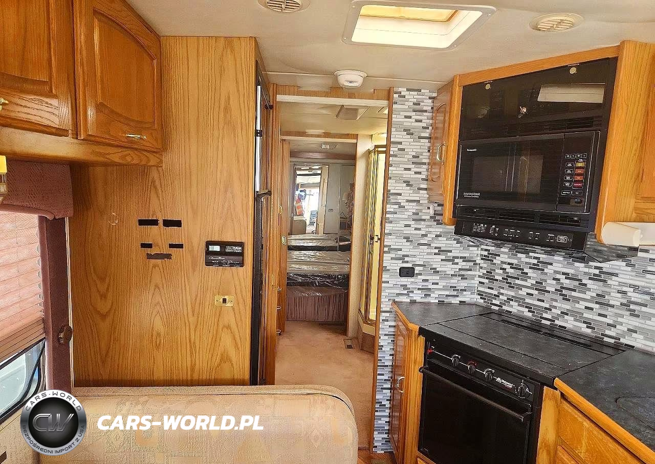 1993 Winnebago Vectra Camper VIN:1GBKP37N4P3302010 - 6