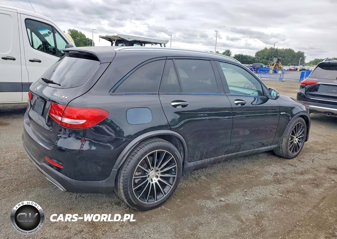 2017 Mercedes-Benz Glc 43 4Matic Amg VIN:WDC0G6EB0HF178812 - 3