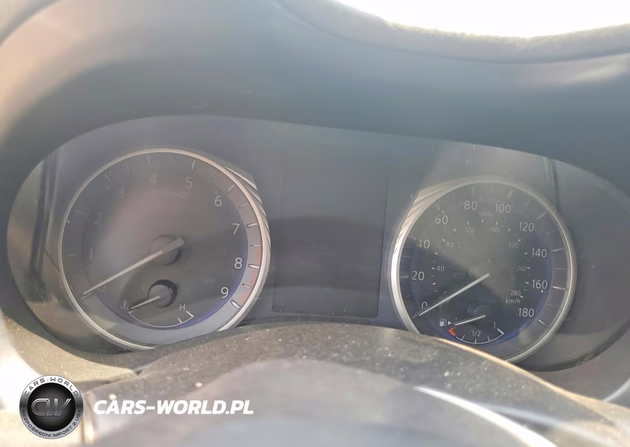 2015 Infiniti Q50 Premium VIN:JN1BV7AP9FM339195 - 9