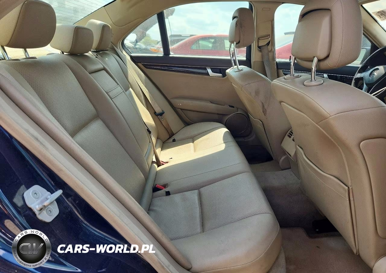 2014 Mercedes-Benz C 250 VIN:WDDGF4HB7EA959333 - 10