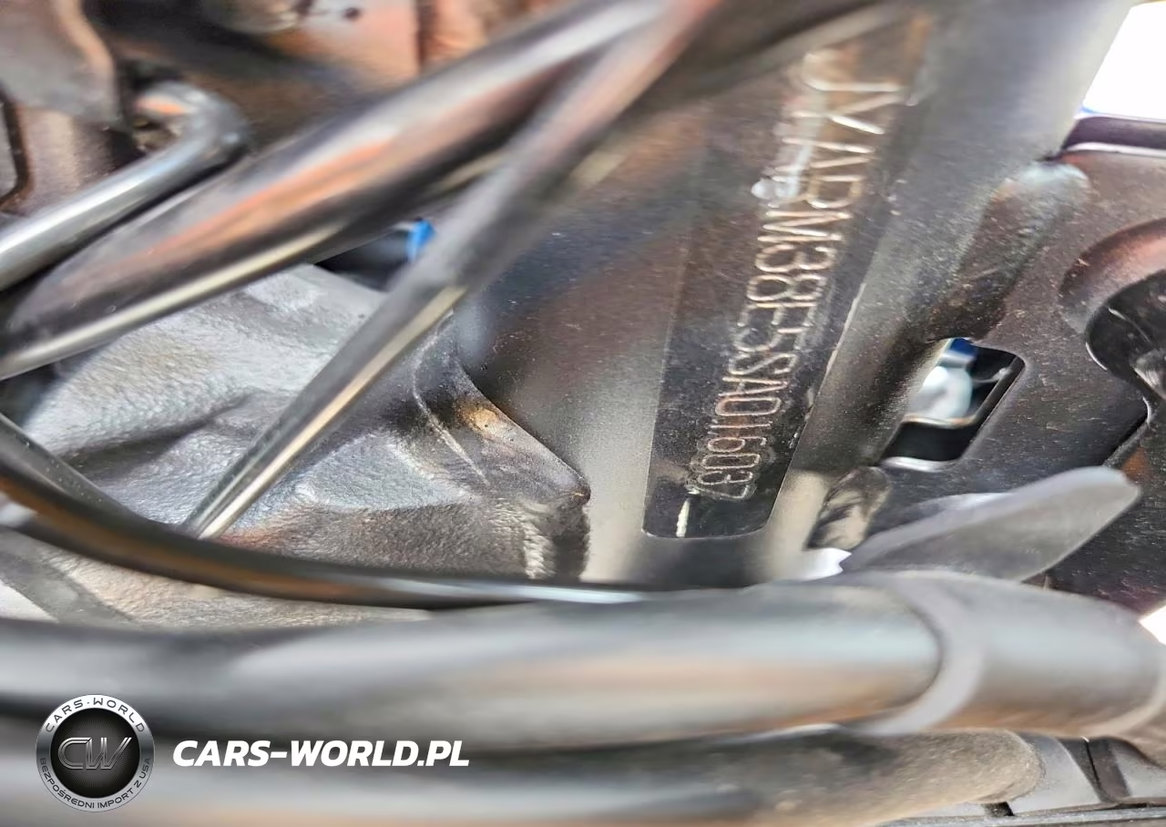 2025 Yamaha Yzfr7 VIN:JYARM38E5SA016037 - 9