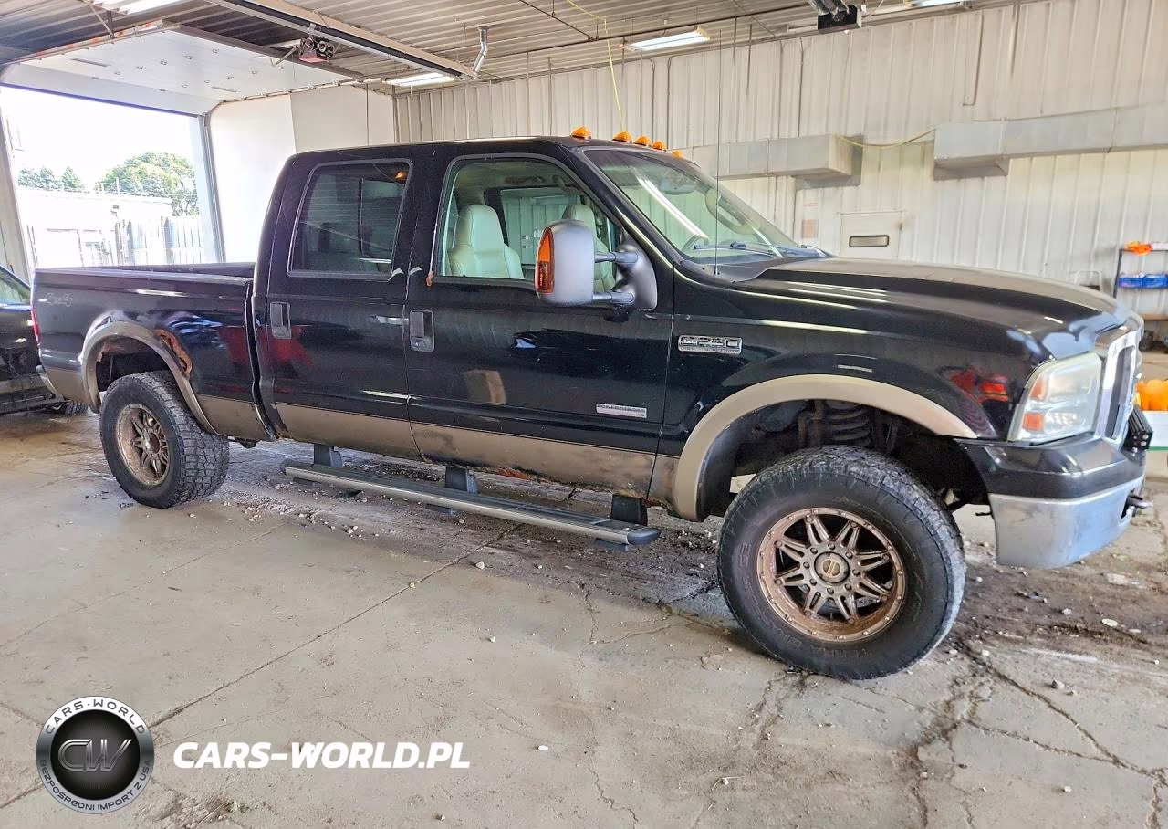 2005 Ford F250 Super Duty VIN:1FTSW21P25ED03516 - 4