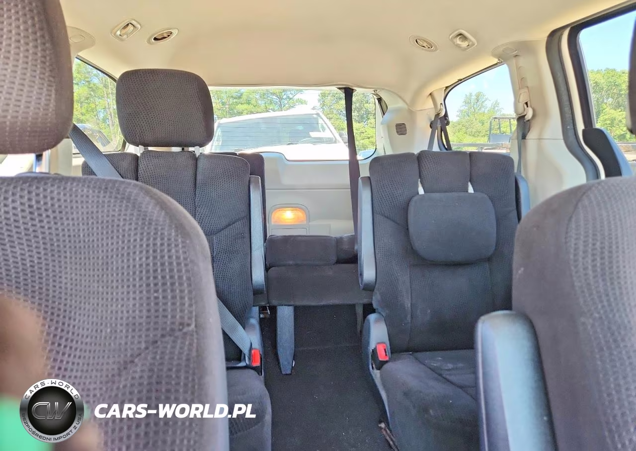 2013 Dodge Grand Caravan Sxt VIN:2C4RDGCG8DR536588 - 10