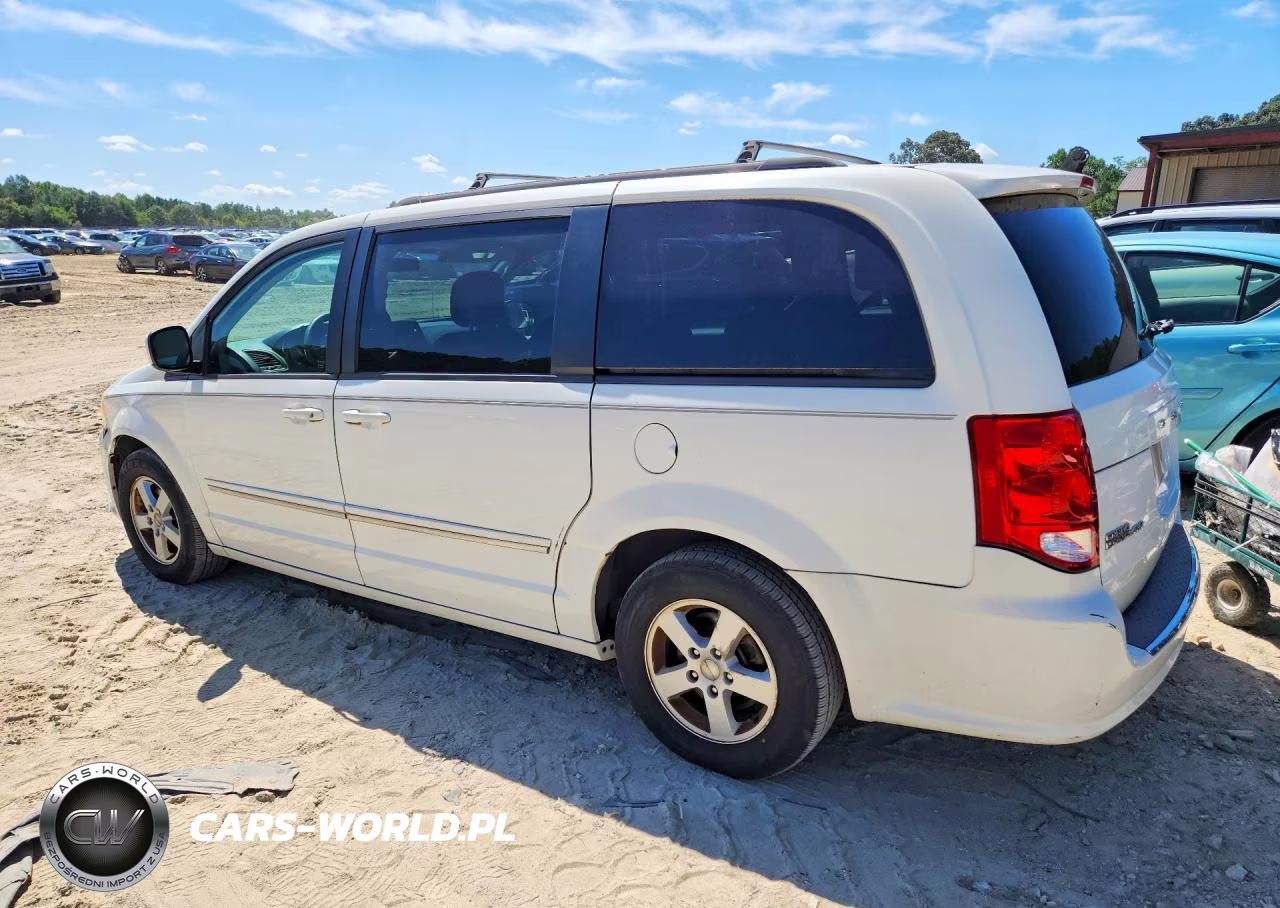 2013 Dodge Grand Caravan Sxt VIN:2C4RDGCG8DR536588 - 2
