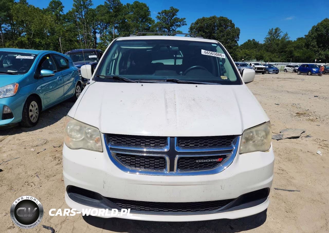 2013 Dodge Grand Caravan Sxt VIN:2C4RDGCG8DR536588 - 5