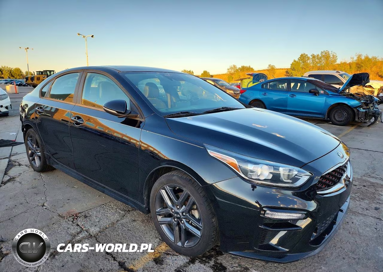 2020 Kia Forte Gt Line VIN:3KPF34AD1LE150169 - 4