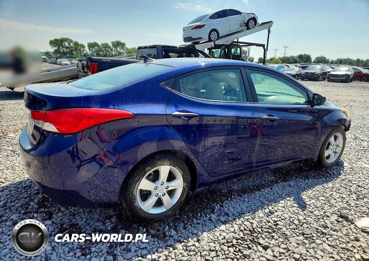 2013 Hyundai Elantra Gls VIN:5NPDH4AE1DH307178 - 3