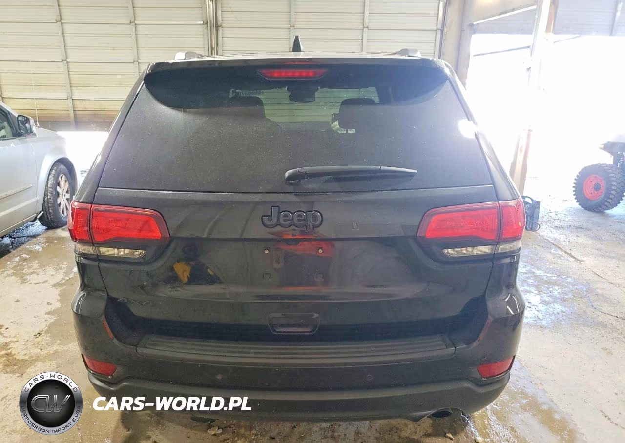2018 Jeep Grand Cherokee Laredo VIN:1C4RJFAG5JC499252 - 6