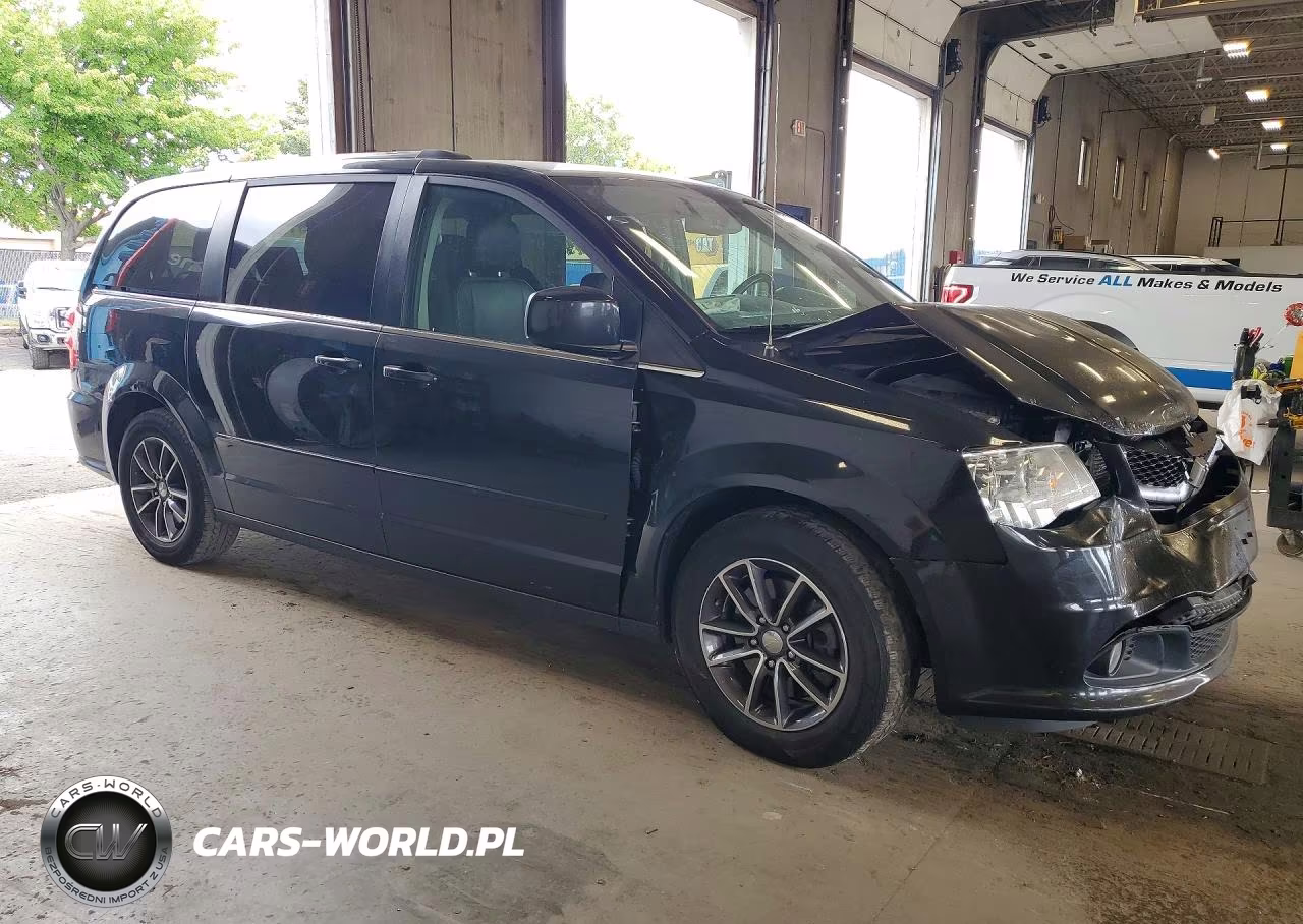 2017 Dodge Grand Caravan Sxt VIN:2C4RDGCG7HR666626 - 4