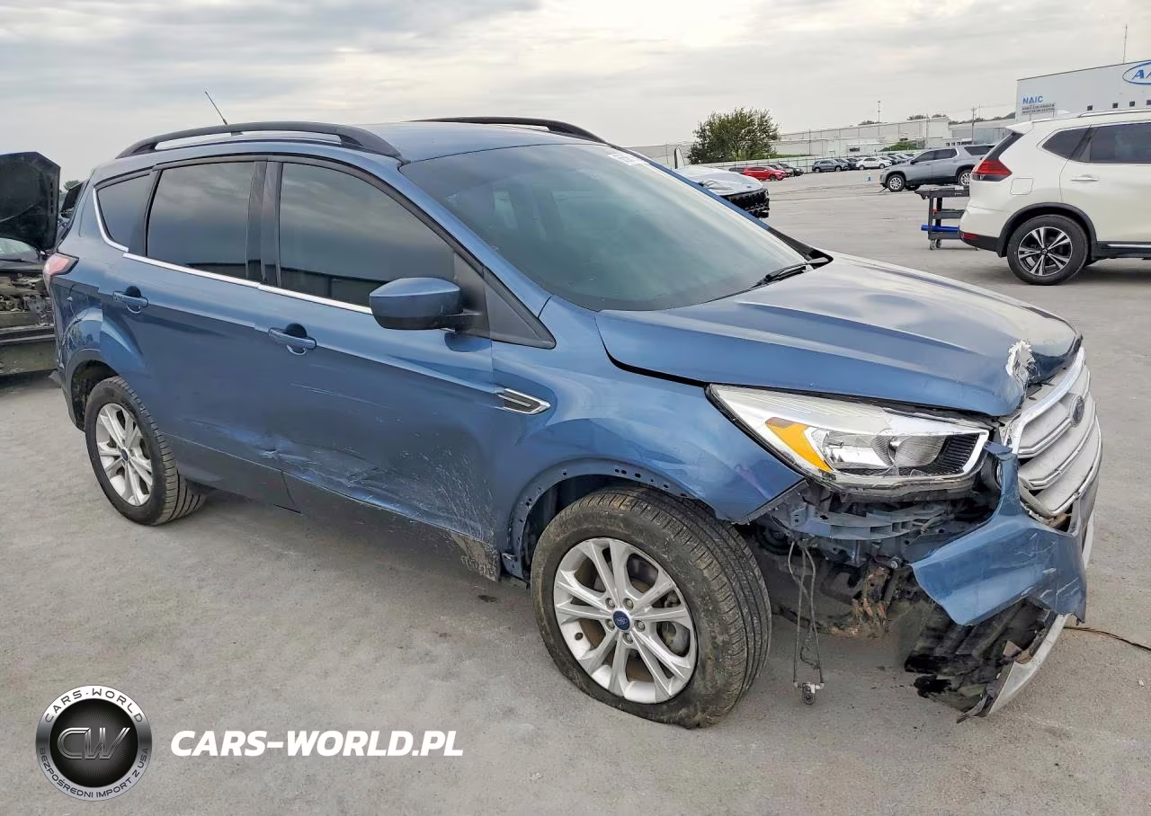 2018 Ford Escape Se VIN:1FMCU0GD7JUC46835 - 4