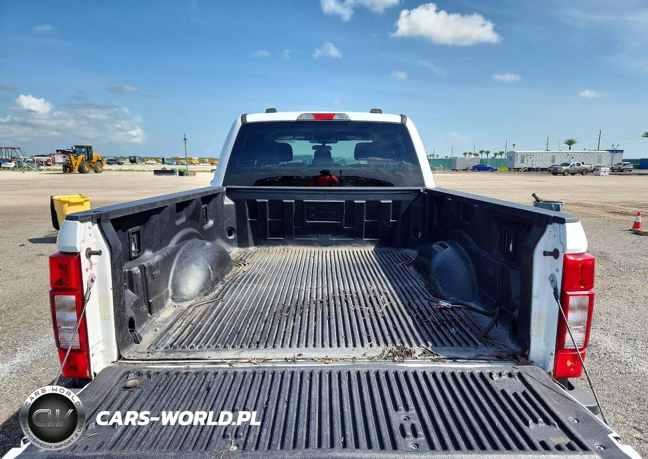 2022 Ford F250 Super Duty VIN:1FT7W2B62NEF60896 - 10