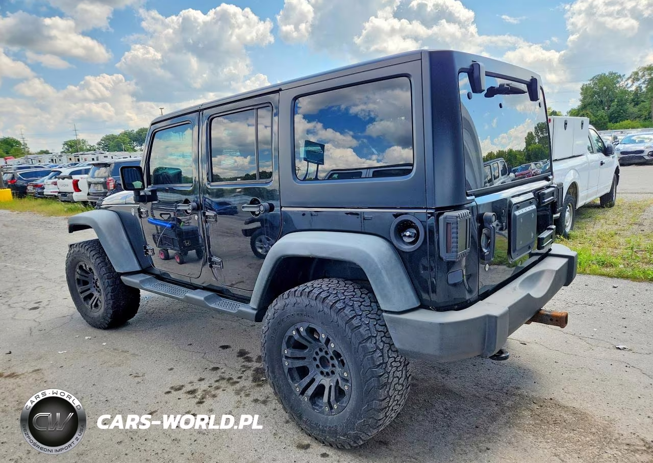 2011 Jeep Wrangler Unlimited Sport VIN:1J4BA3H18BL637721 - 2