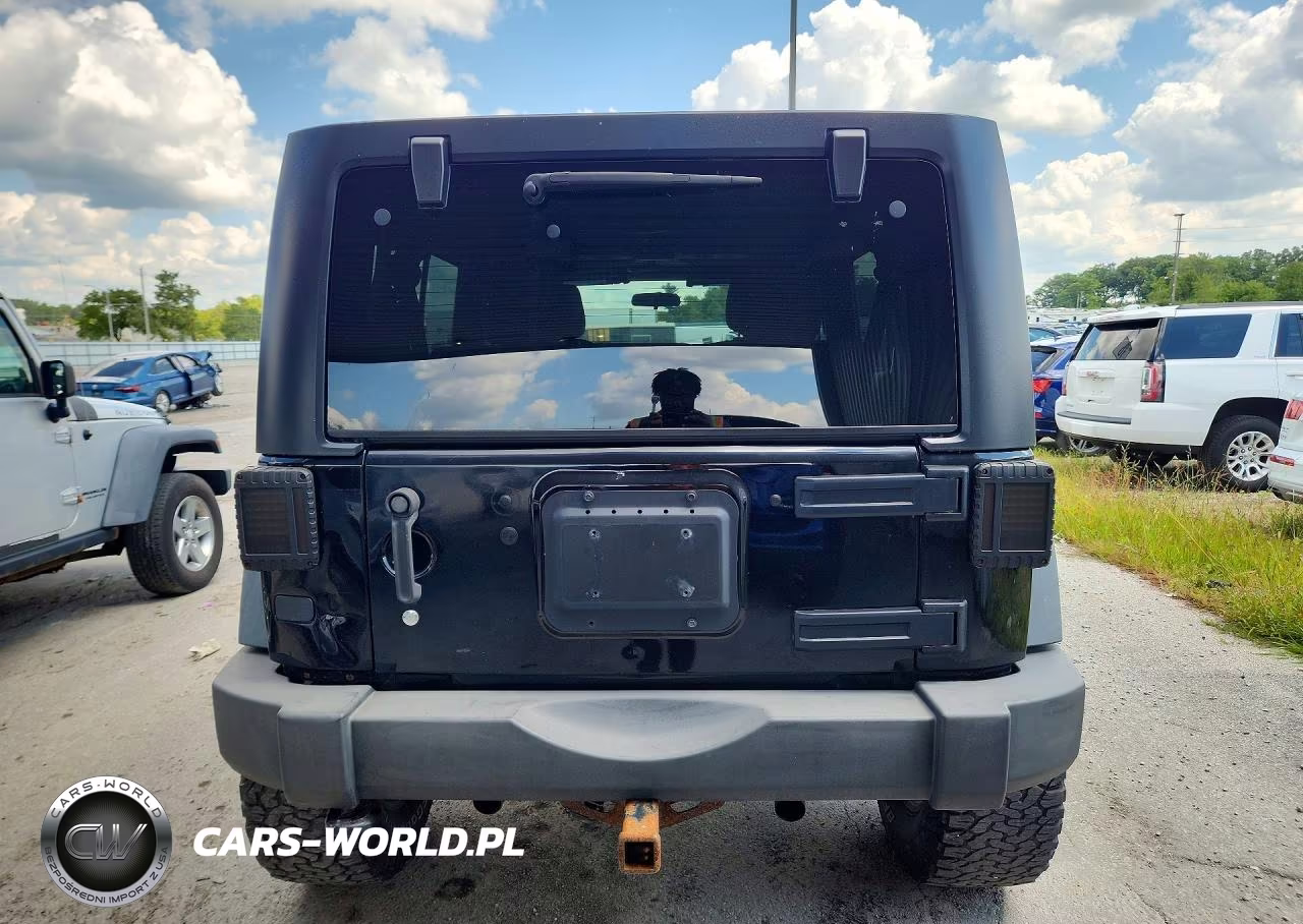 2011 Jeep Wrangler Unlimited Sport VIN:1J4BA3H18BL637721 - 6