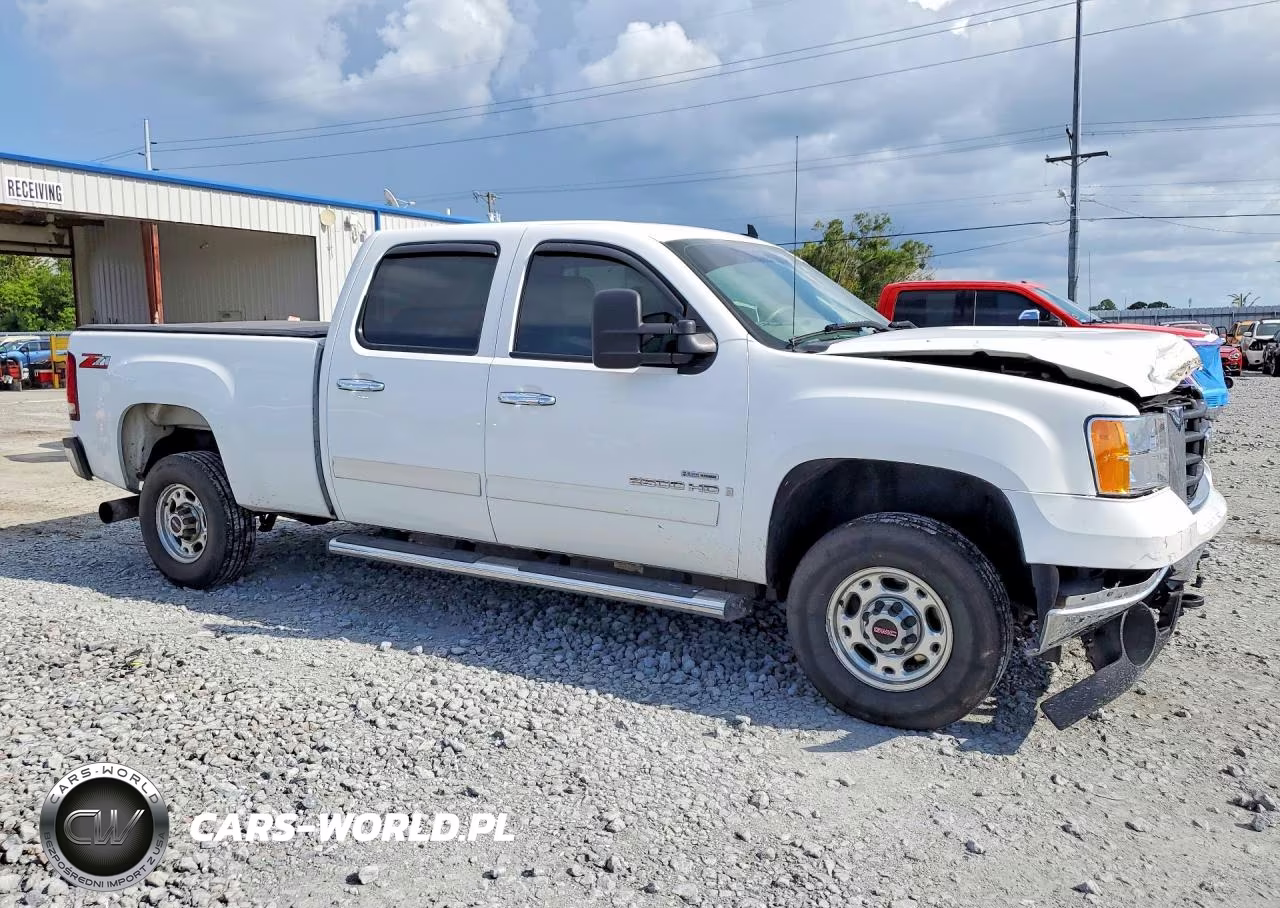 2008 GMC Sierra C2500 Heavy Duty VIN:1GTHC23628F138654 - 4