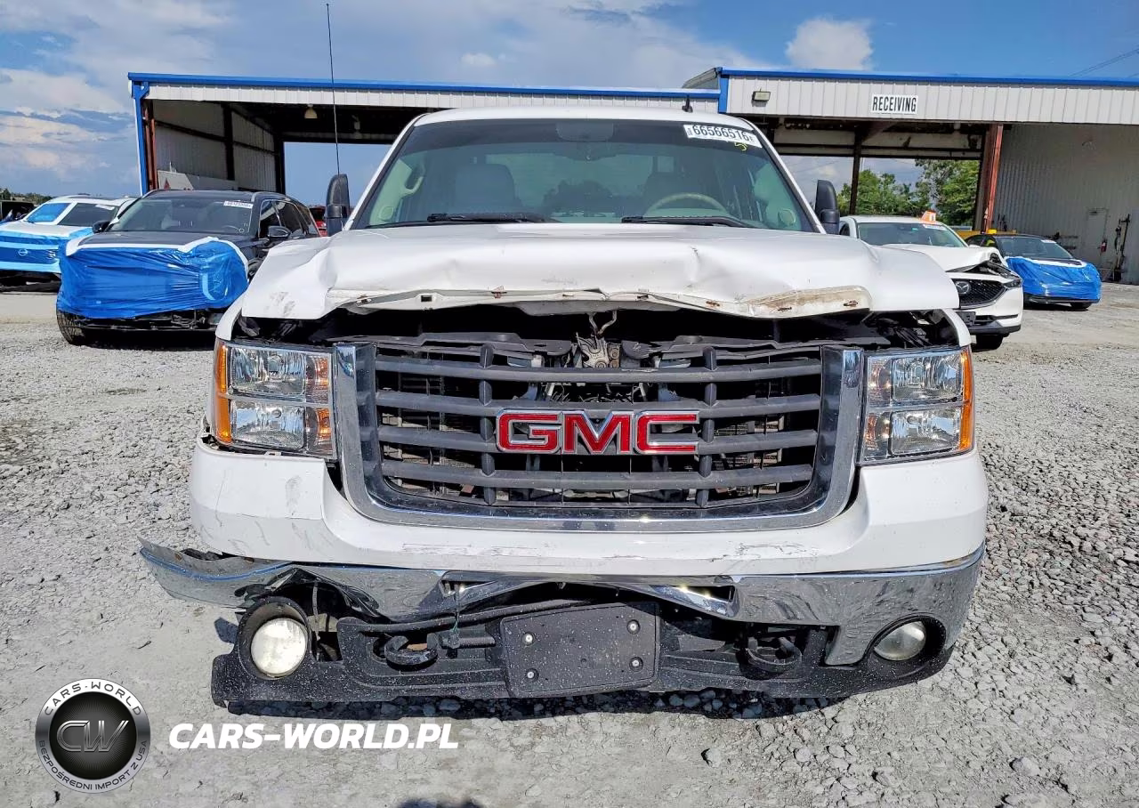 2008 GMC Sierra C2500 Heavy Duty VIN:1GTHC23628F138654 - 5