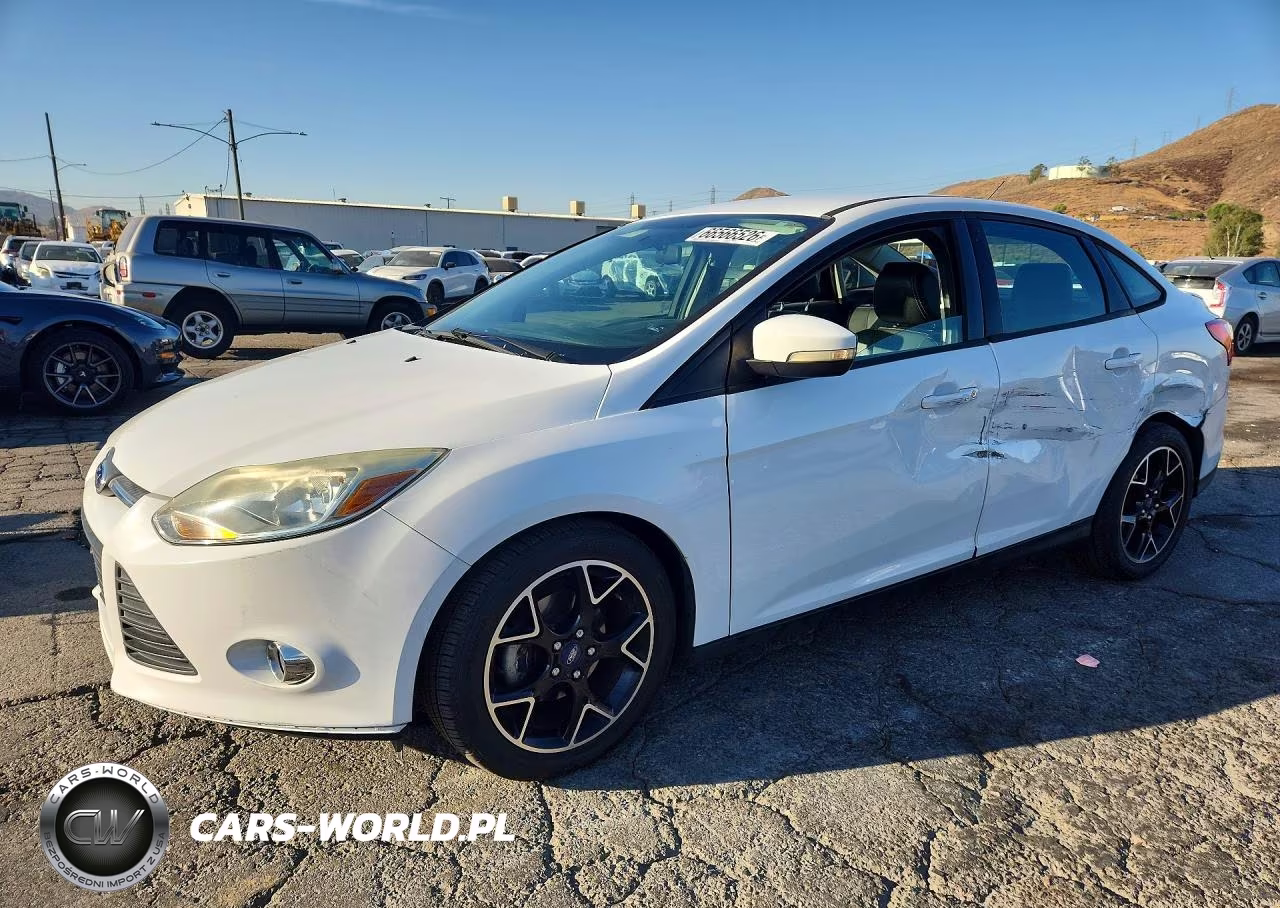2013 Ford Focus Se VIN:1FADP3F29DL352978 - 1
