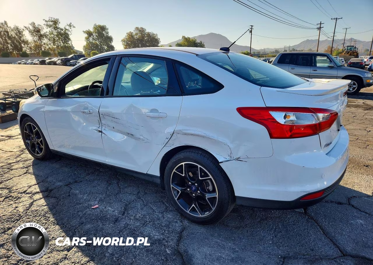 2013 Ford Focus Se VIN:1FADP3F29DL352978 - 2