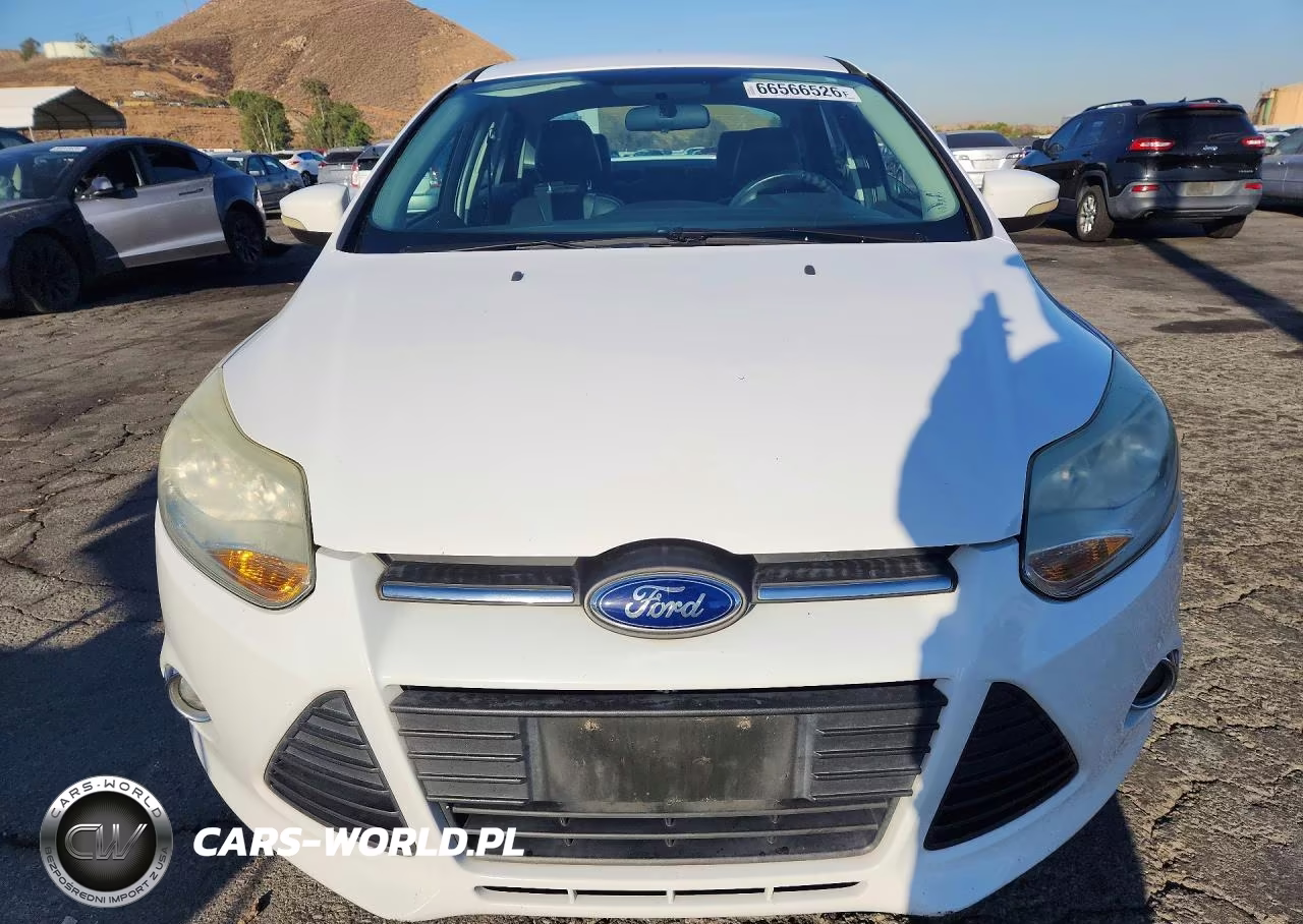 2013 Ford Focus Se VIN:1FADP3F29DL352978 - 5
