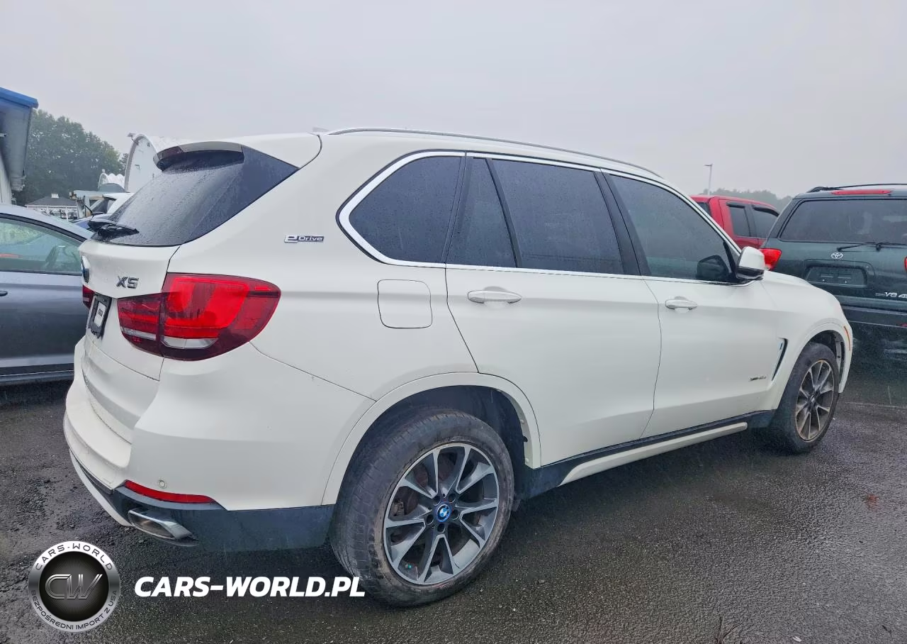 2018 BMW X5 Xdr40E VIN:5UXKT0C56J0W00500 - 3