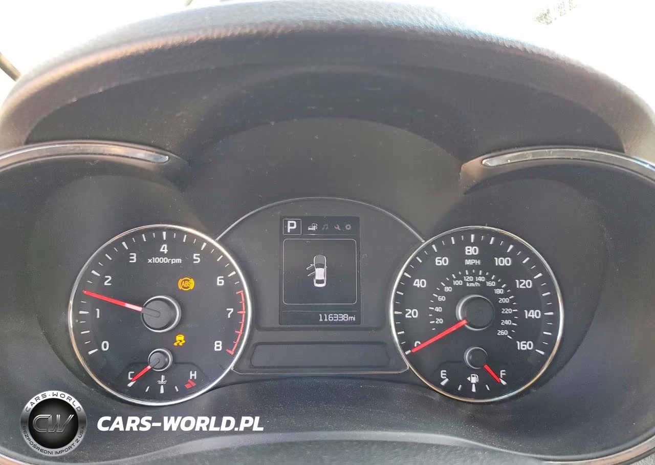 2018 Kia Forte Lx VIN:3KPFL4A7XJE196980 - 9
