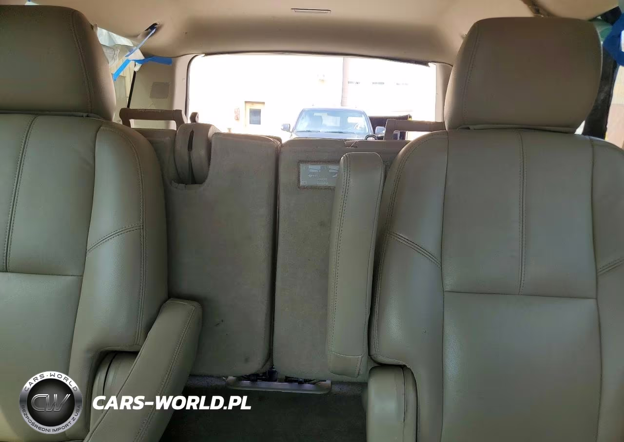 2013 Chevrolet Suburban K1500 Lt VIN:1GNSKJE74DR202170 - 10
