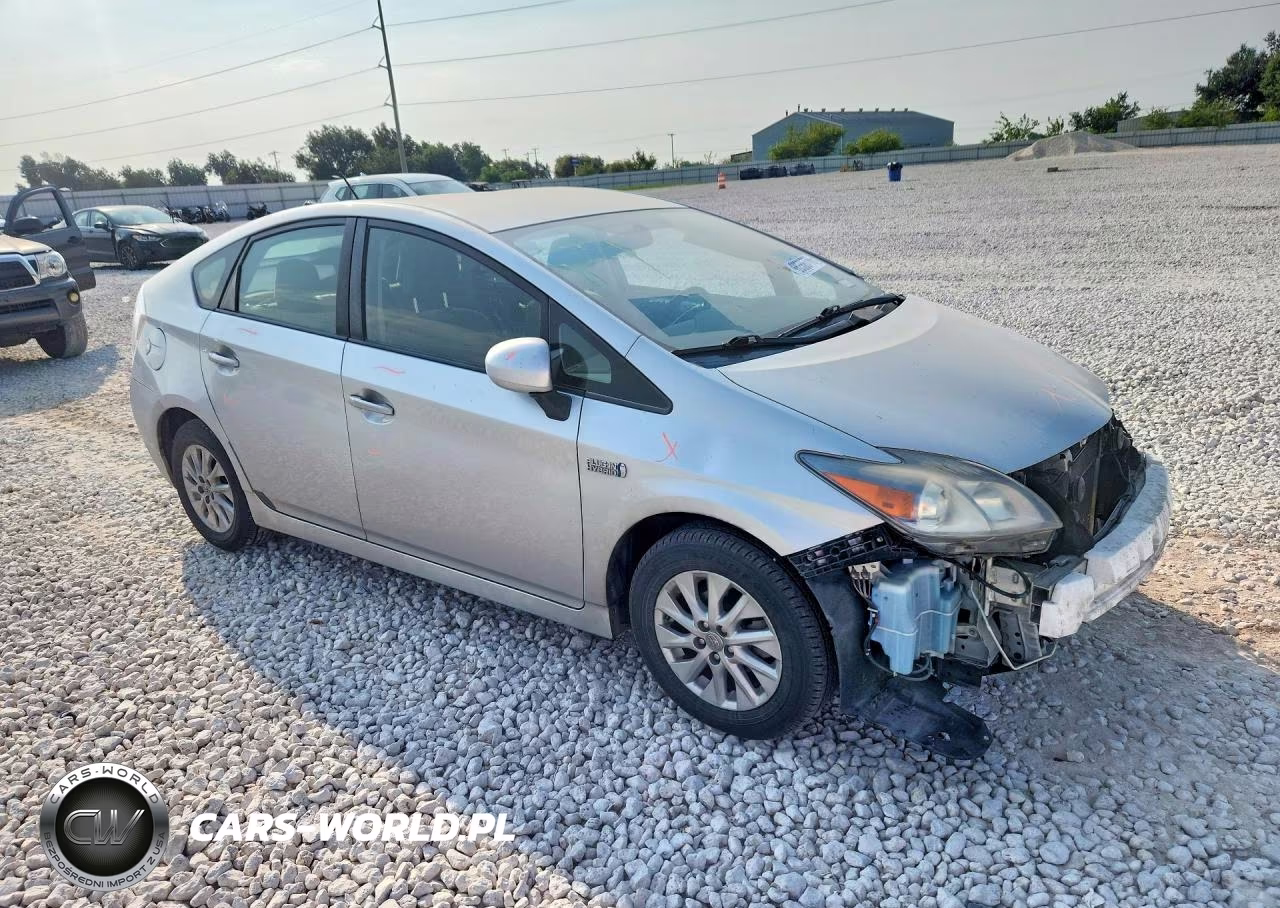 2013 Toyota Prius Plug-In Hybrid Base VIN:JTDKN3DP7D3044844 - 4
