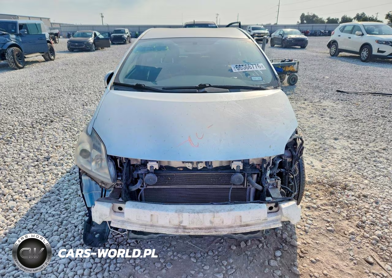 2013 Toyota Prius Plug-In Hybrid Base VIN:JTDKN3DP7D3044844 - 5